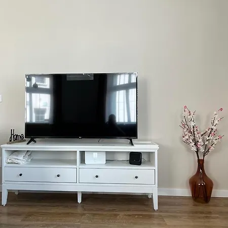 Apartment New 2 - Self Check In, Free Parking